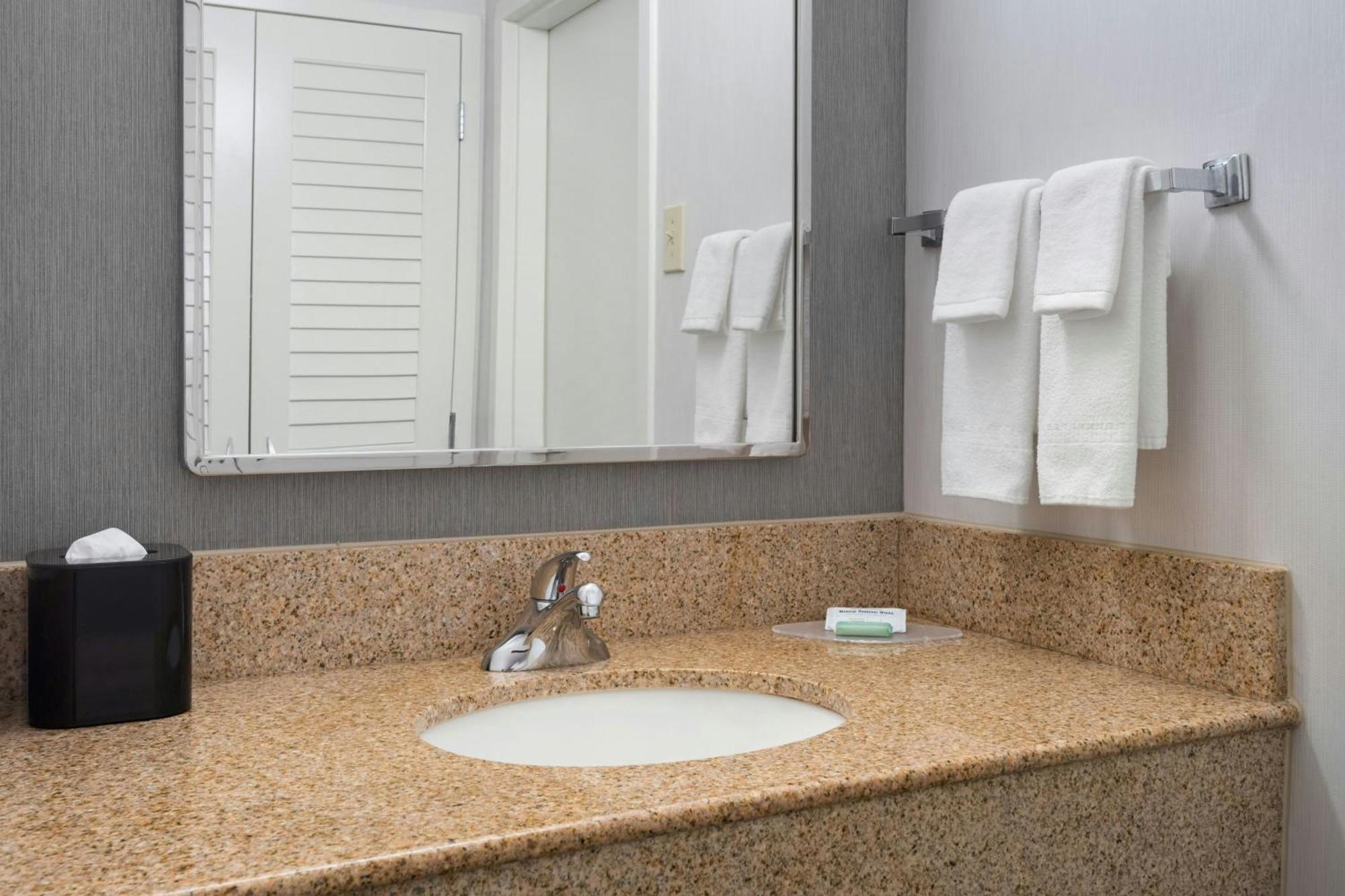 Courtyard By Marriott New Carrollton Landover Luaran gambar